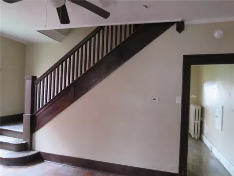 Living - 263-265 Donnan Ave, Washington, PA 15301 photo 12 of 16