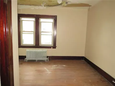 Bedroom - 263-265 Donnan Ave, Washington, PA 15301 photo 7 of 18
