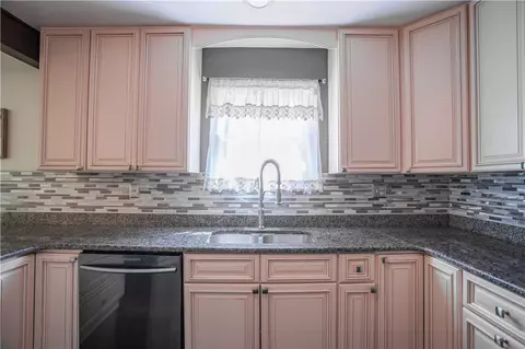 Kitchen - 858 Monaca Rd, Monaca, PA 15061 photo 1 of 6