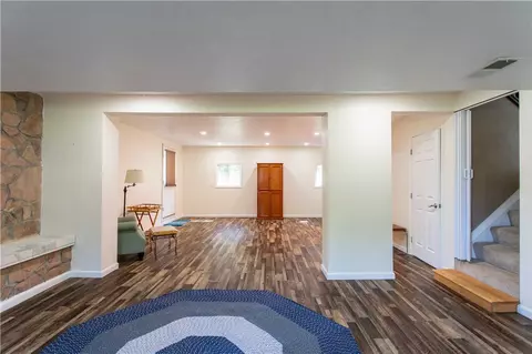 Living - 858 Monaca Rd, Monaca, PA 15061 photo 5 of 7
