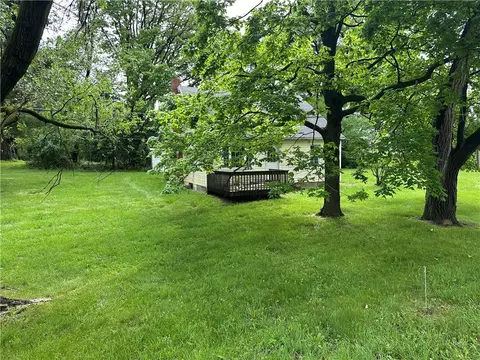 4246 Battle Ridge Rd, Mcdonald, PA 15057
