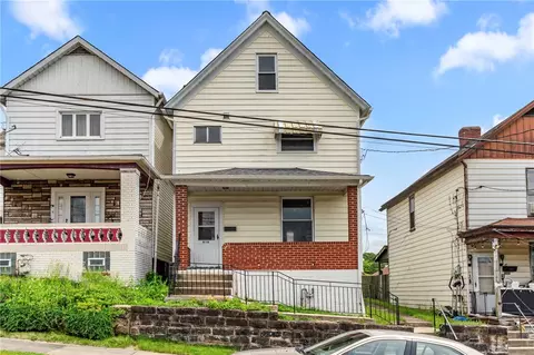 919 Brinton Ave, Pitcairn, PA 15140