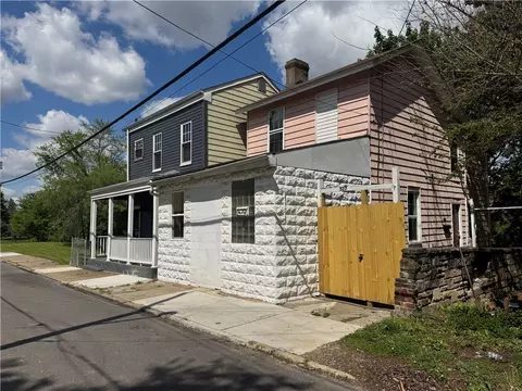 527 Lenora St, Pittsburgh, PA 15206