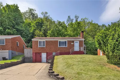 3320 Orchard Dr, Mckeesport, PA 15133