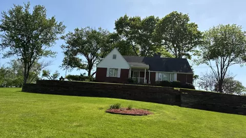 1044 Blythedale, Elizabeth, PA 15037