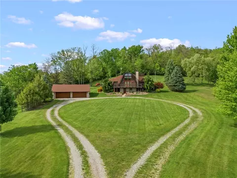 68 Putorti Ln, Canonsburg, PA 15317