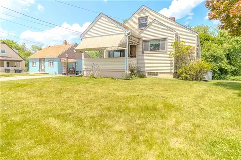 629 3rd St, North Versailles, PA 15137