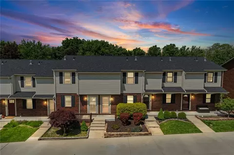 119 Hillvue Dr, Seven Fields, PA 16046