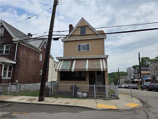 1411 Clover St, Pittsburgh, PA 15203