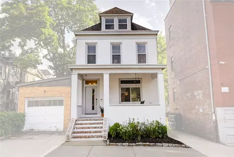 5712 Hays St, Pittsburgh, PA 15206