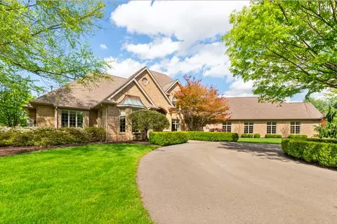 108 Heritage Ln, Butler, PA 16001