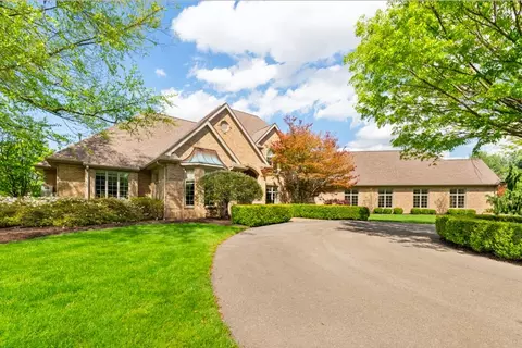 108 Heritage Ln, Butler, PA 16001