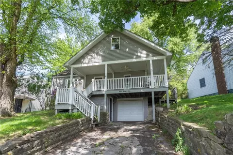 323 Idlewood Rd, Pittsburgh, PA 15235