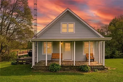40 Dodge Rd, Hadley, PA 16130