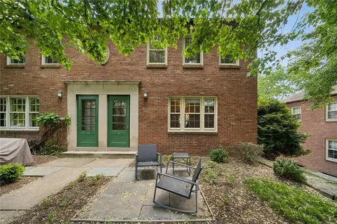432 Bigham St, Pittsburgh, PA 15211