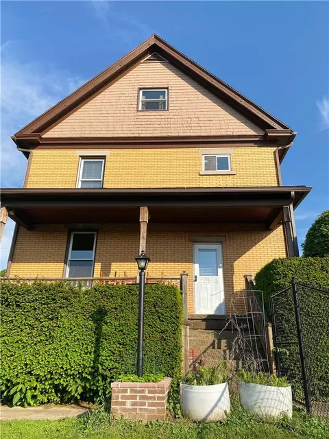 Exterior - 417 E 3rd Ave, Derry, PA 15627 photo 8 of 15