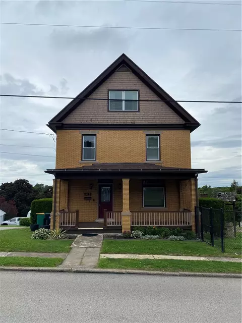 Exterior - 417 E 3rd Ave, Derry, PA 15627 photo 13 of 15