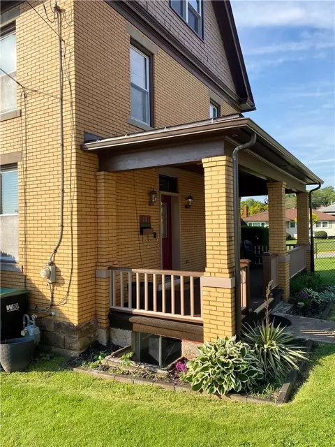 Exterior - 417 E 3rd Ave, Derry, PA 15627 photo 6 of 15