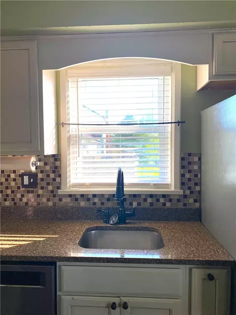 Kitchen - 417 E 3rd Ave, Derry, PA 15627 photo 3 of 5