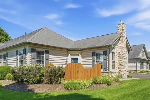 1008 St Andrews, Washington, PA 15301