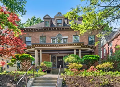 4754 Wallingford St, Pittsburgh, PA 15213