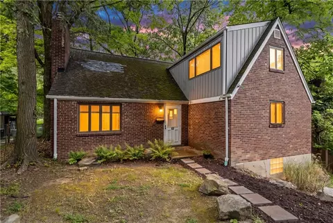55 Hathaway Ct, Pittsburgh, PA 15235