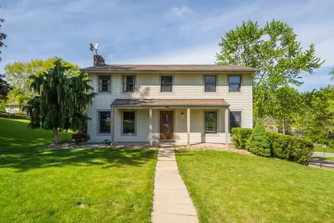 6310 Betsy, Bethel Park, PA 15102