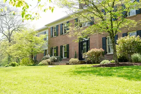 234 Strawberry Ln, Ligonier, PA 15658