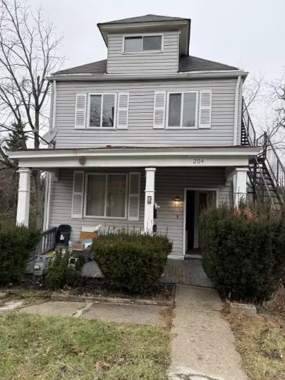 204 Minooka St, Pittsburgh, PA 15210