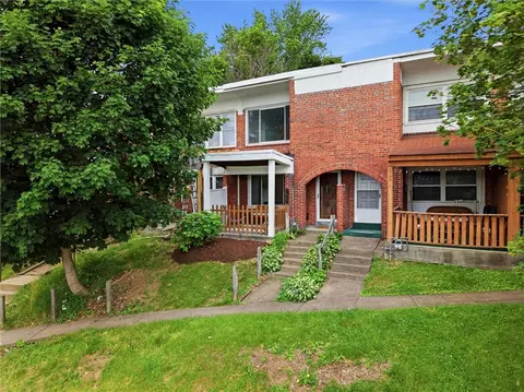 1689 Jancey St, Pittsburgh, PA 15206