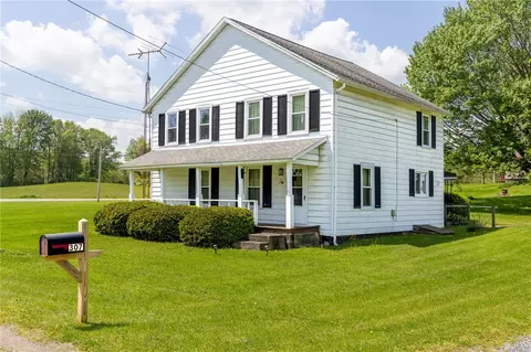 307 Old Ash Rd, Mercer, PA 16137