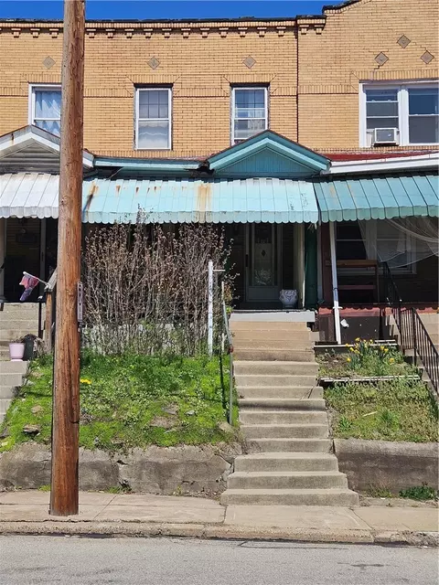 1524 Middle St, Pittsburgh, PA 15215