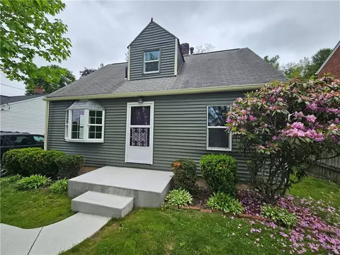 520 Joffre St, Ellwood City, PA 16117