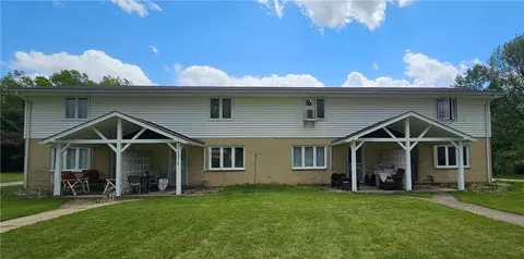 1308131013121314 Willowbrook Rd, New Castle, PA 16101
