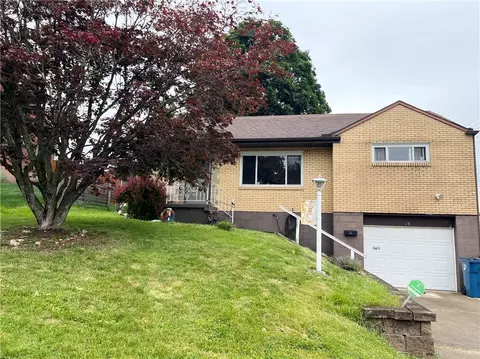 19 Hallmark Dr, Pittsburgh, PA 15235