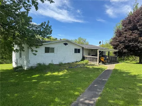 148 Big Knob Rd, Rochester, PA 15074
