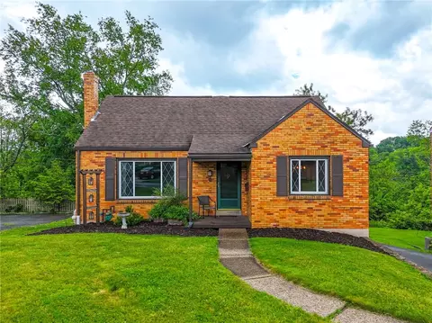 301 Orchard Spring Rd, Pittsburgh, PA 15220
