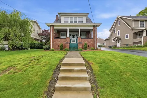 220 E Sheridan Ave, New Castle, PA 16105