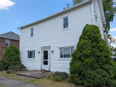 216 Wayne, Roscoe, PA 15477