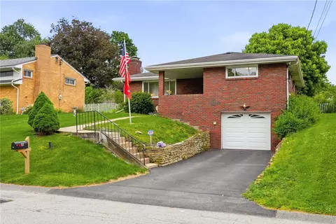 551 Millers Ln, Pittsburgh, PA 15239