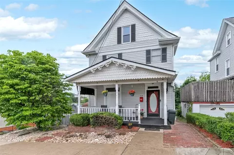 715 Sidney St, Greensburg, PA 15601