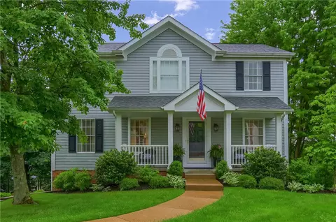 705 Helen Ct, Cranberry Township, PA 16066