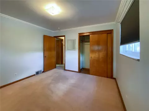 Bedroom - 128 Clover Dr, Monaca, PA 15061 photo 2 of 3