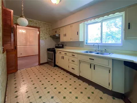 Kitchen - 128 Clover Dr, Monaca, PA 15061 photo 1 of 3