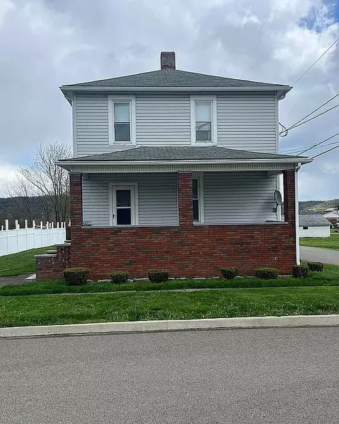 2207 2nd, Koppel, PA 16136