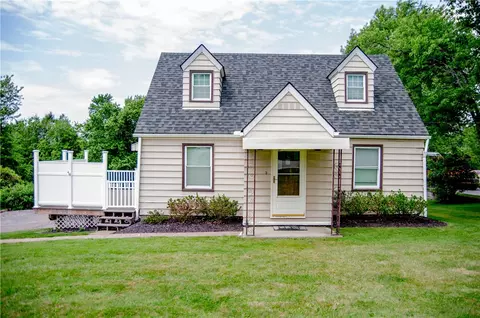 2908 Conway Wallrose, Baden, PA 15005