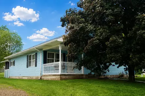606 Beech St, Derry, PA 15627