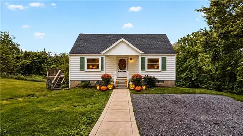 124 Bunker Hill Rd, Aliquippa, PA 15001