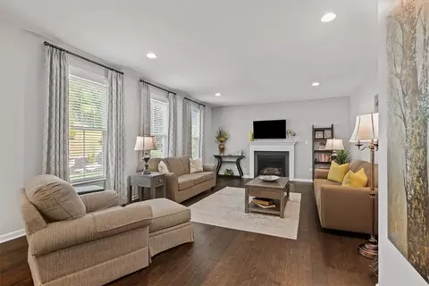 Living - 307 Longmore Dr, Mars, PA 16046 photo 1 of 2