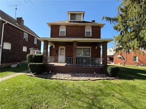 1122 Ohio Ave, Midland, PA 15059
